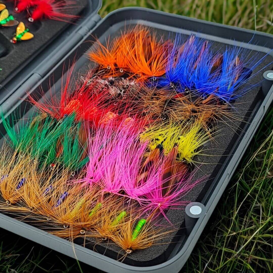 80pcs Universal Trout Fly Assortment | Dries, Nymphs, Streamers for All Anglers - RIVFLY
