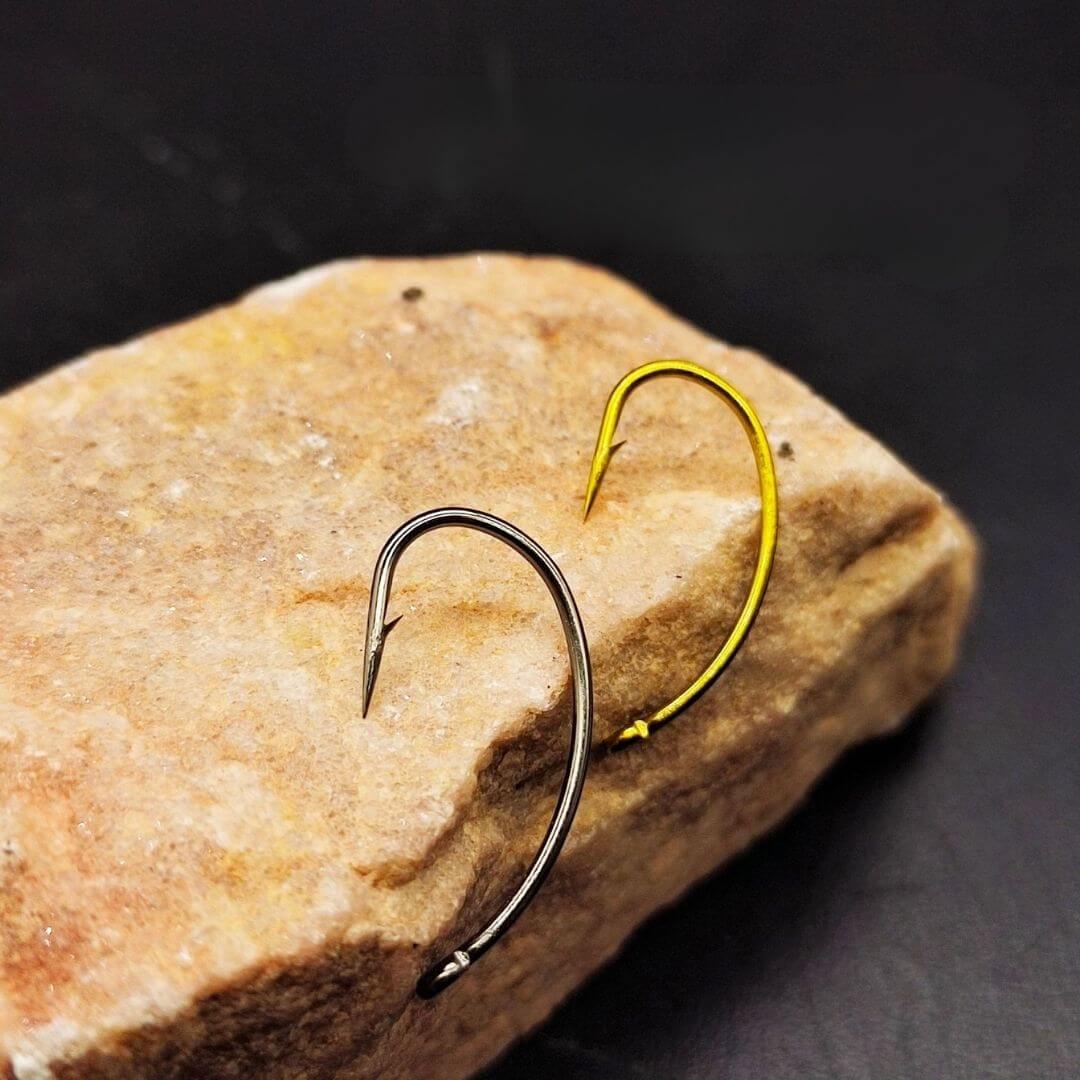 Rivfly Forged Scud & Pupa Hooks | Barbed Curved Shank Fly Tying Hooks - RIVFLY